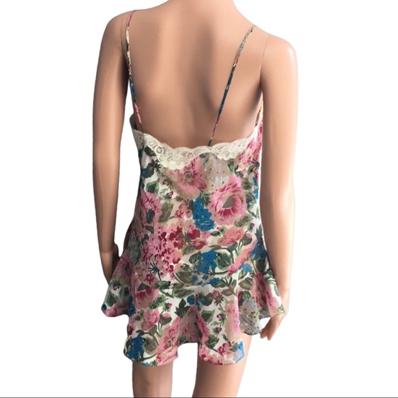 ⚡️Victoria’s Secret Night Gown - Picture 4 of 8